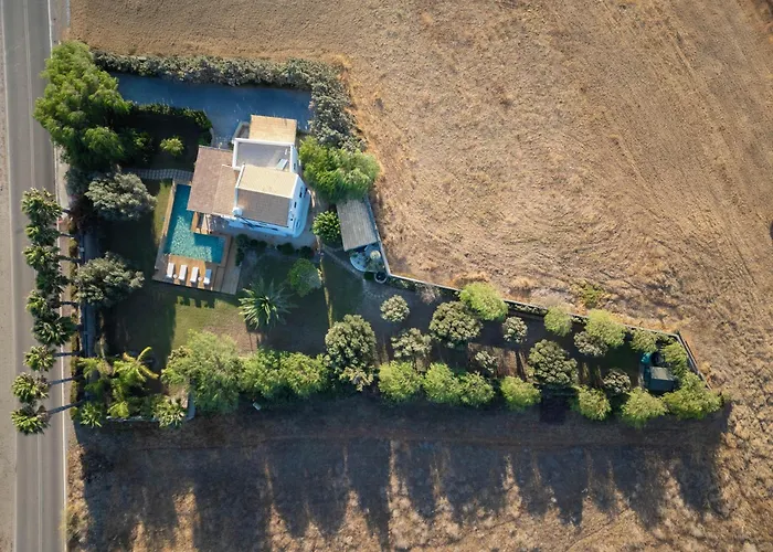 فيلة Mi Casa South Rhodes لاخنيا